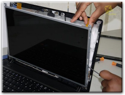 Замена экрана ноутбука Emachines во Владивостоке